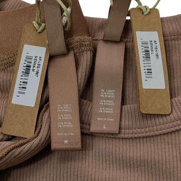 SKIMS Soft Lounge Rib Cropped T-Shirt + Leggings Set Team USA Sienna M/L - Picture 13 of 15